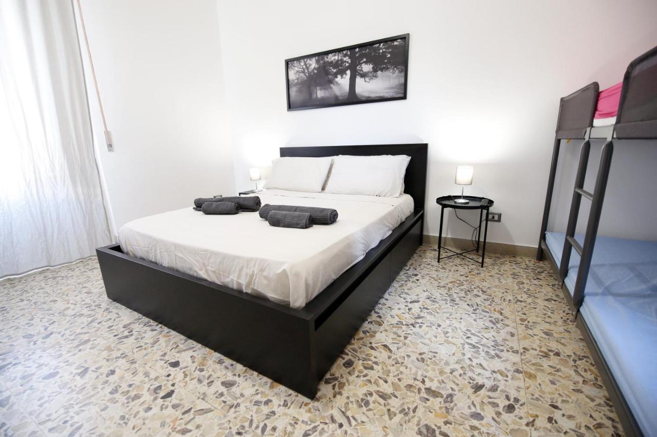 Apartment Holiday Catania Exterior foto