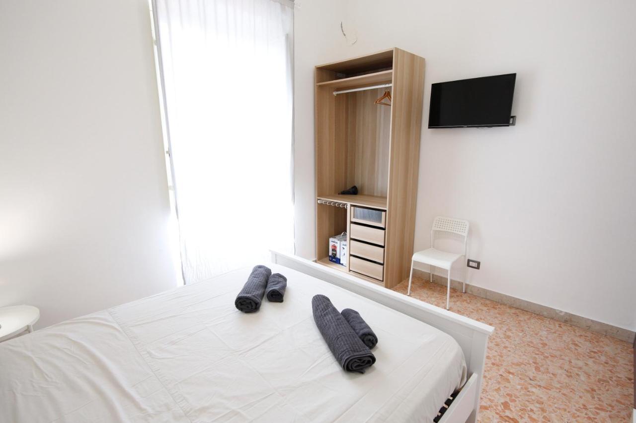 Apartment Holiday Catania Exterior foto